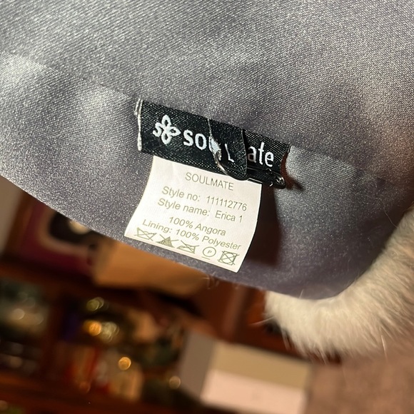 Soulmate 100% Angora Fur Gray Vest.  Size Large - Picture 8 of 8